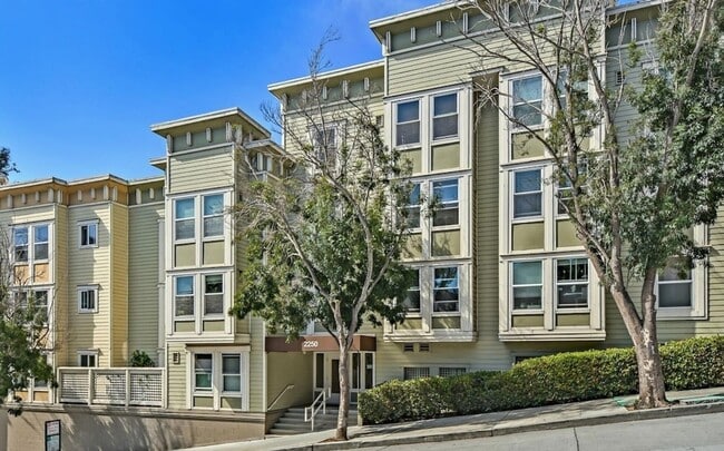 Building Photo - 2250 24th St
