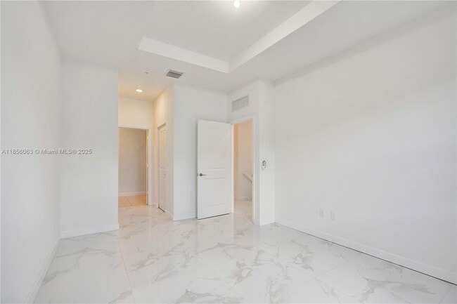 Building Photo - 213 SW 159th Ct
