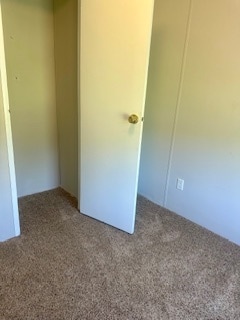 Building Photo - 321 Empire Dr