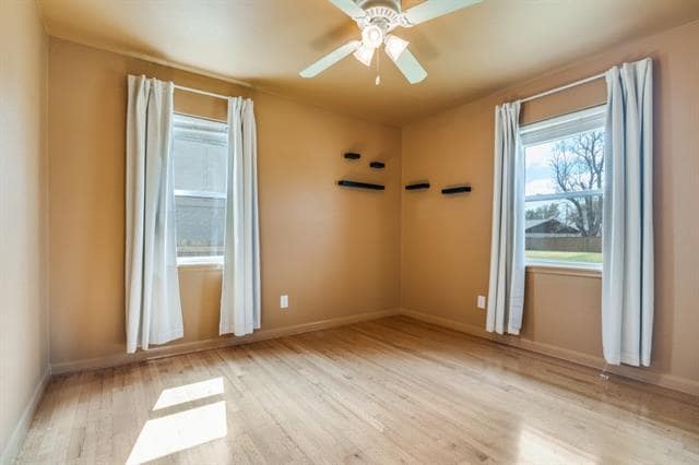 Building Photo - 2418 Patricia Ln