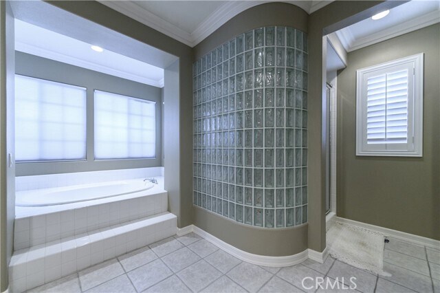 Building Photo - 16 Pegasus Dr