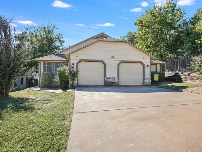 Building Photo - 511 Cutty Trail