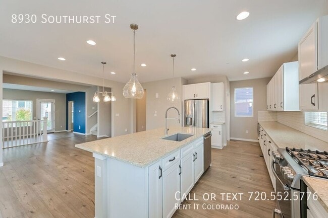 Building Photo - 8930 Southurst St