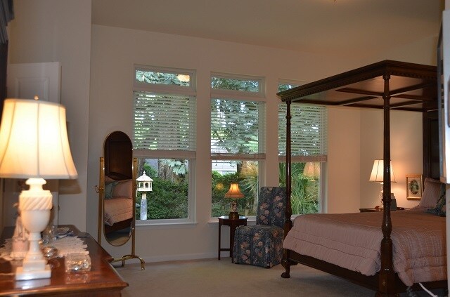 Building Photo - 2003 Izard Ct