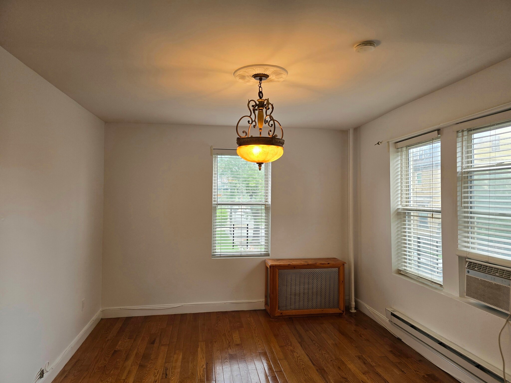 Building Photo - 7505 Palisade Ave
