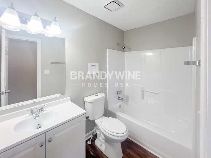 Building Photo - 1570 Smithson Dr