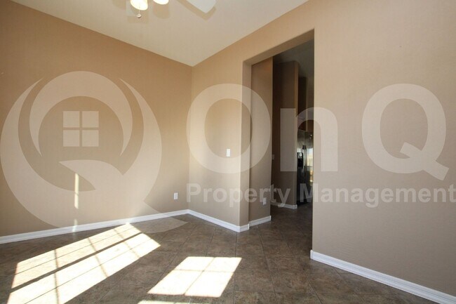 Building Photo - 12238 W Ironwood St