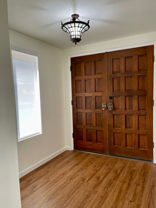Interior Entry - 12800 Avenida Alta Loma