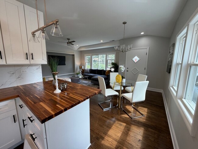 Building Photo - 544 Glendale Ave