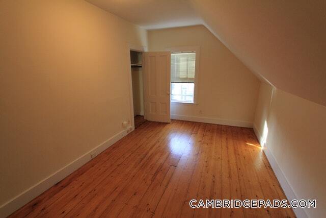 Building Photo - 32 Healey St