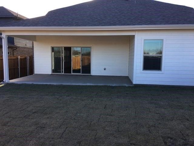 Building Photo - 10520 Katalpa Dr