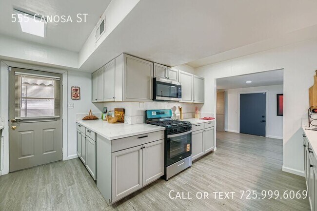 Building Photo - 555 Canosa Ave