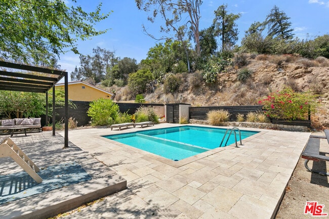 Building Photo - 11320 Alethea Dr