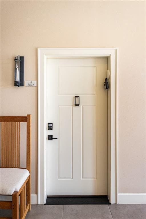 Building Photo - 212 SE A St