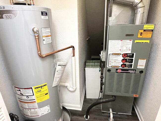 Building Photo - 1514 Northfield Meadows Blvd