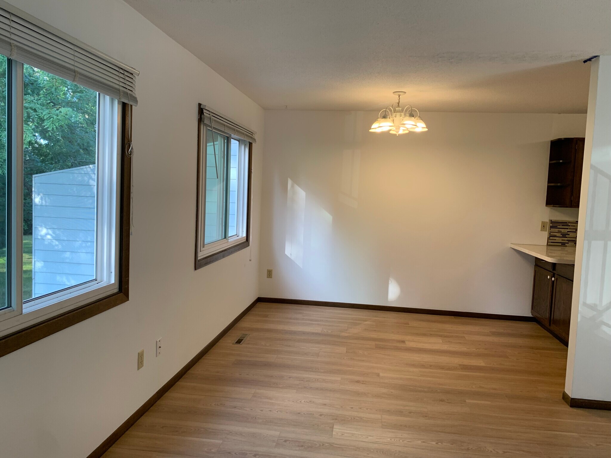 Building Photo - 11101 Vessey Cir