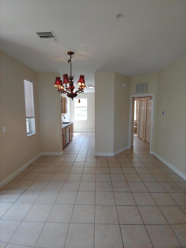 Building Photo - 3106 Shoma Dr