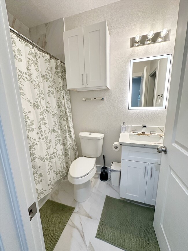 Building Photo - 4513 Reed Rd