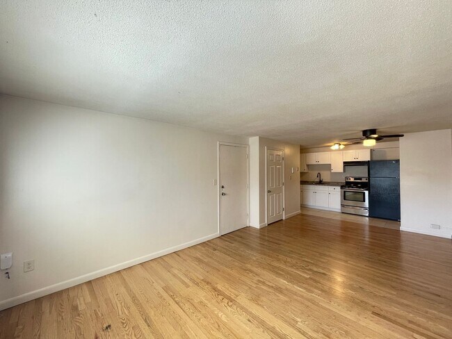 Building Photo - 173 Loudon Rd