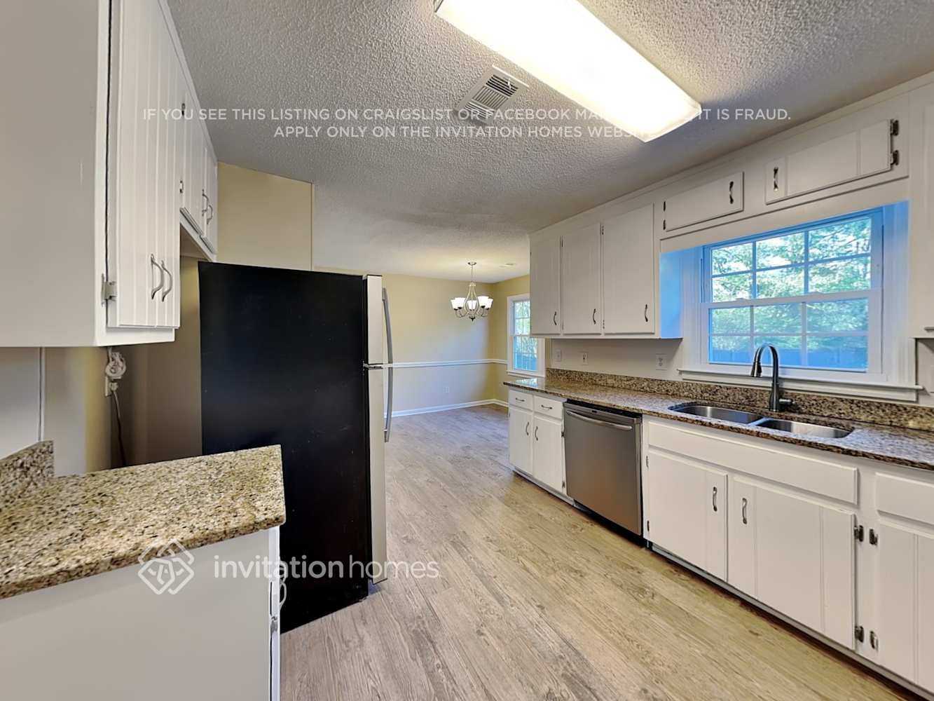 Building Photo - 2850 Carnegie Way SW