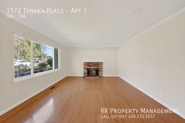 Building Photo - 1572 Tenaka Pl