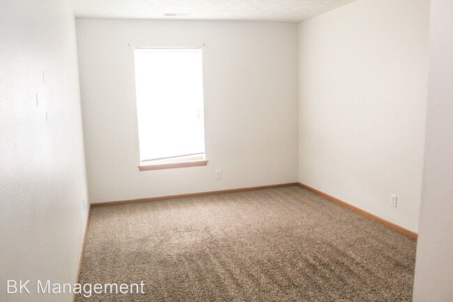 Building Photo - 4 br, 2 bath House - 1117 Anthrop Drive
