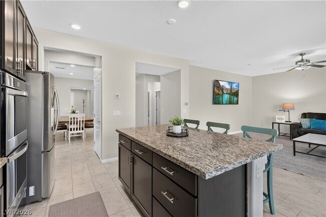 Building Photo - 325 Breve Ct