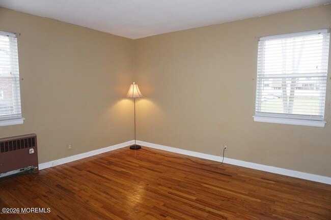 Building Photo - 142 South St