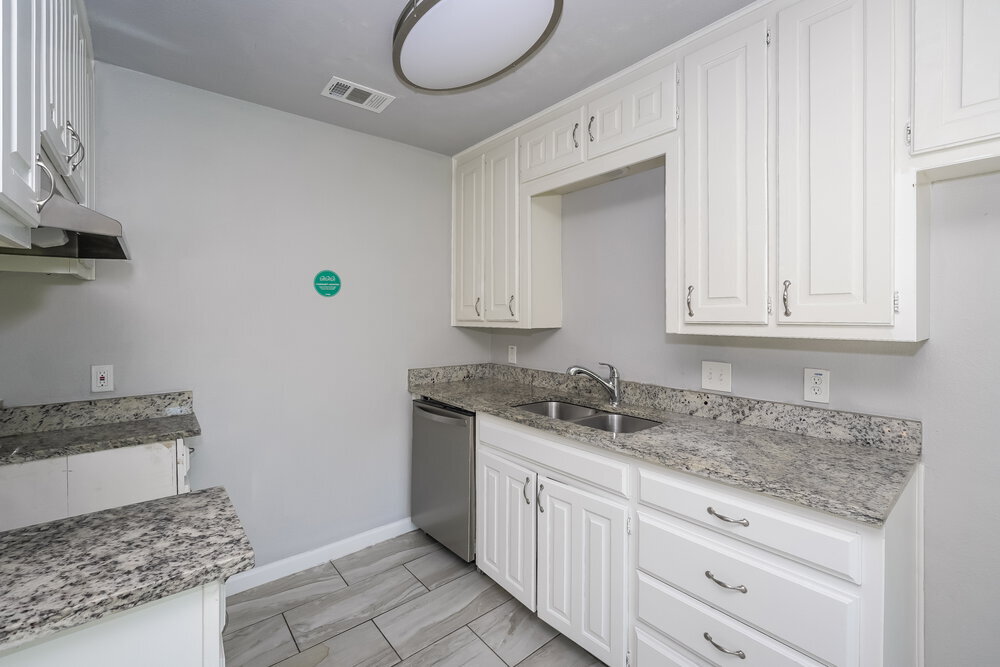 Building Photo - 5719 Myers Rd