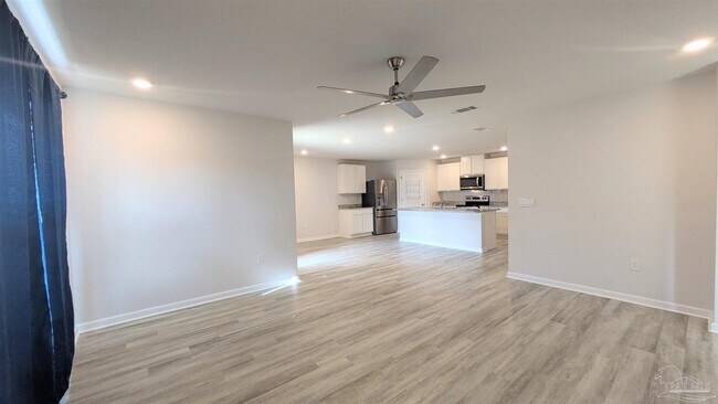 Building Photo - 9294 Tara Cir