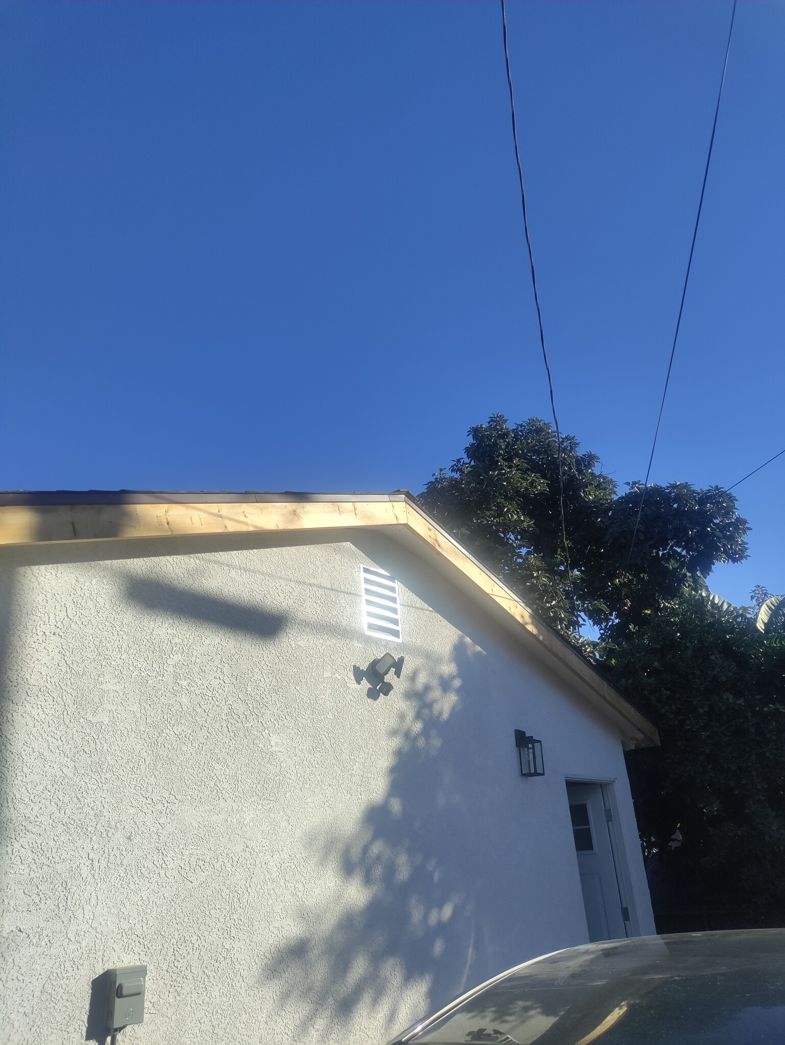 Building Photo - 110 E 76th Pl