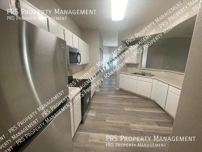 Building Photo - 3236 E Chandler Blvd