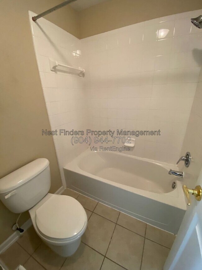 Building Photo - 10200 Belle Rive Blvd