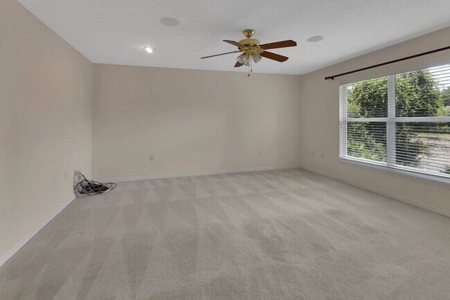 Building Photo - 748 Old Treeline Trail