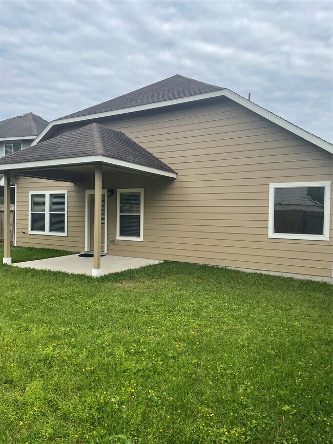 Building Photo - 12218 Grand Portage Ln