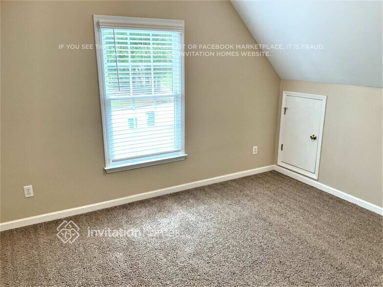 Building Photo - 4550 Red Cedar Cove SW