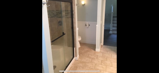 Main level full bath - 27030 County Road 653