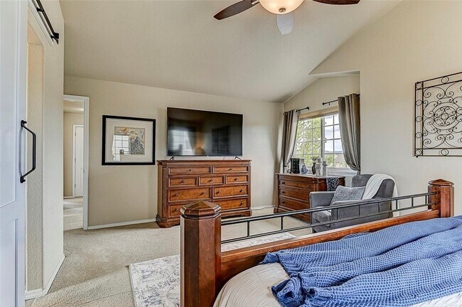 Building Photo - Charming Stony Creek Retreat with Modern T...