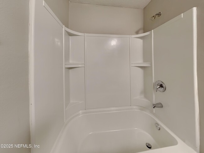 Building Photo - 12043 Sea Grove Pl