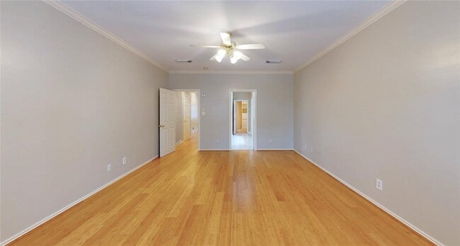 Building Photo - 728 Tirrell St