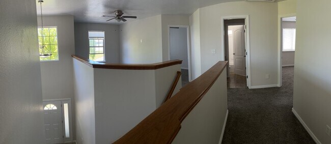 Building Photo - 7497 Valley Maple Dr