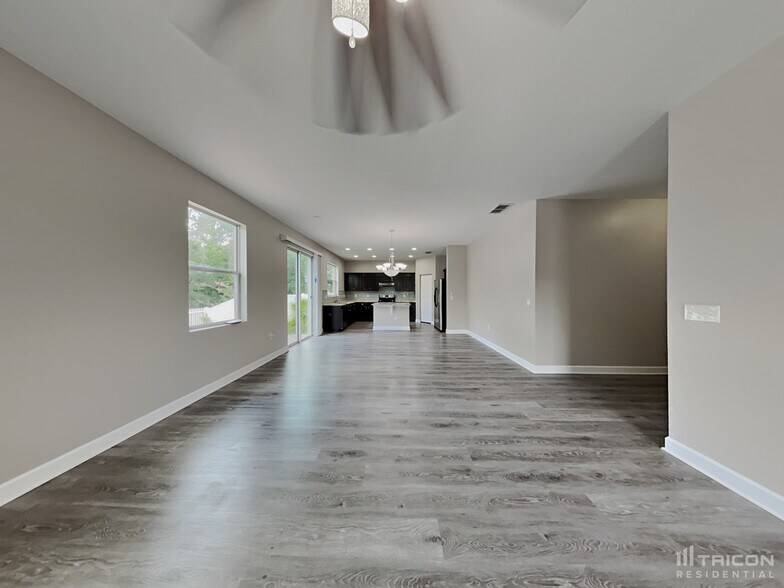 Building Photo - 4044 Festival Pointe Blvd