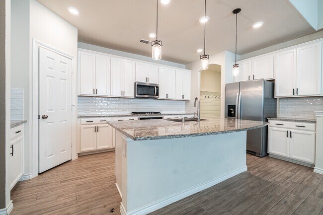 Building Photo - 23222 Ivory Sedge Trl