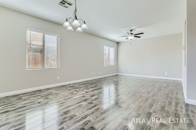 Building Photo - 624 Ryan Peak Ln