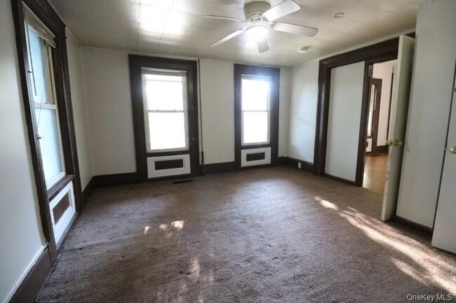 Building Photo - 42 Ulster Ave