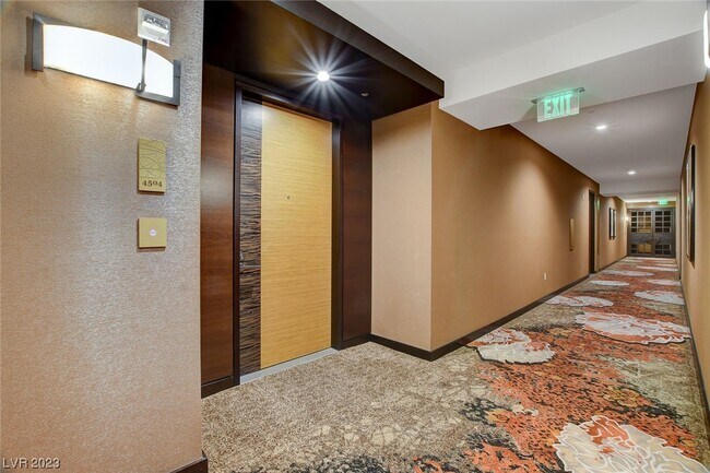 Building Photo - 3750 Las Vegas Blvd S