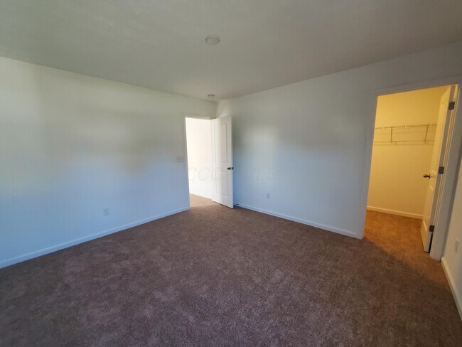 Building Photo - 15 Clinchfield Ct