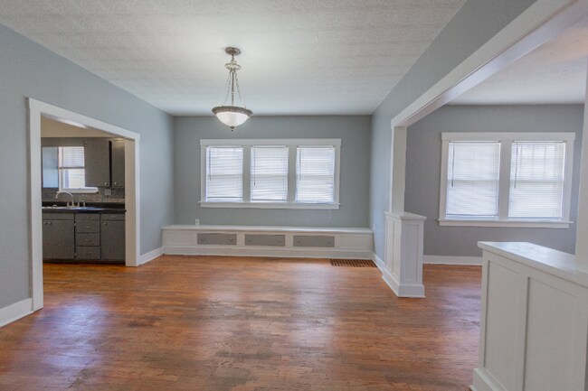 Building Photo - 951 S 9th St