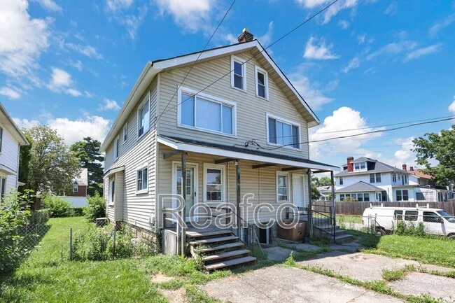 Building Photo - 74 N Powell Ave