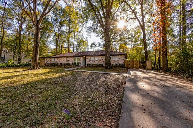 Building Photo - 118 Milliken Dr